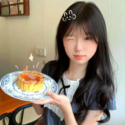 祈祷班 封面